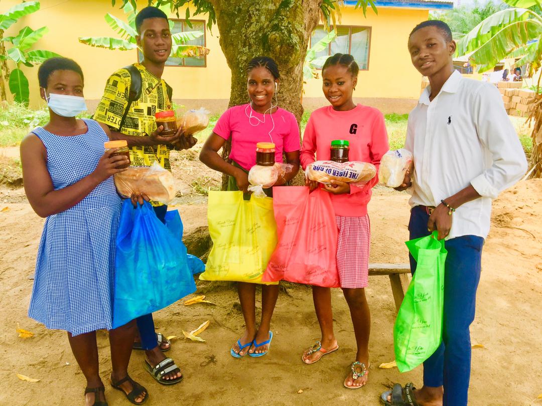 A Collaboration Supports Students in Ghana